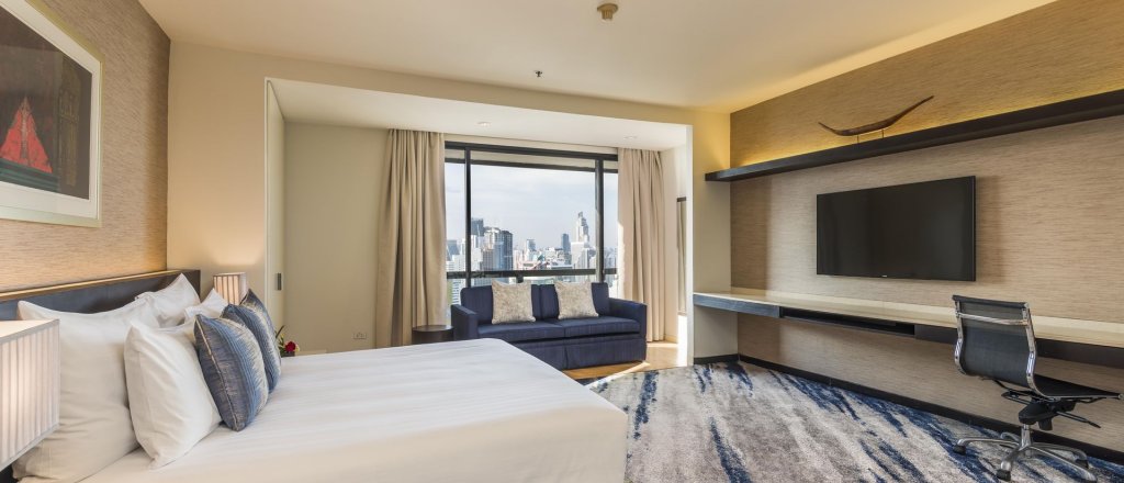 Grand Deluxe Room - King Bed